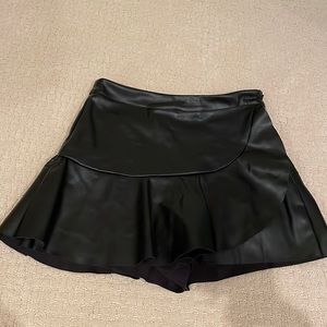 cute leather skort!!!
